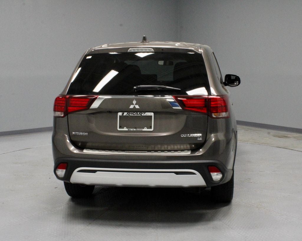 2019 Mitsubishi Outlander Base