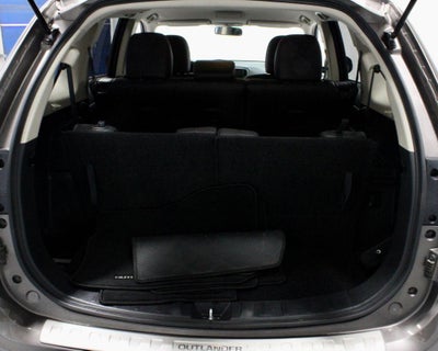 2019 Mitsubishi Outlander Base