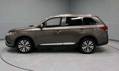 2019 Mitsubishi Outlander Base