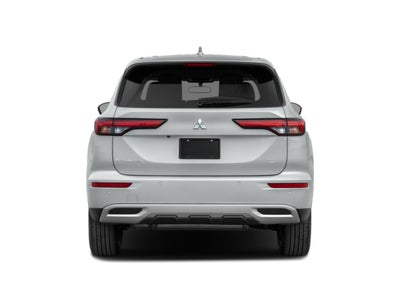 2022 Mitsubishi Outlander Base