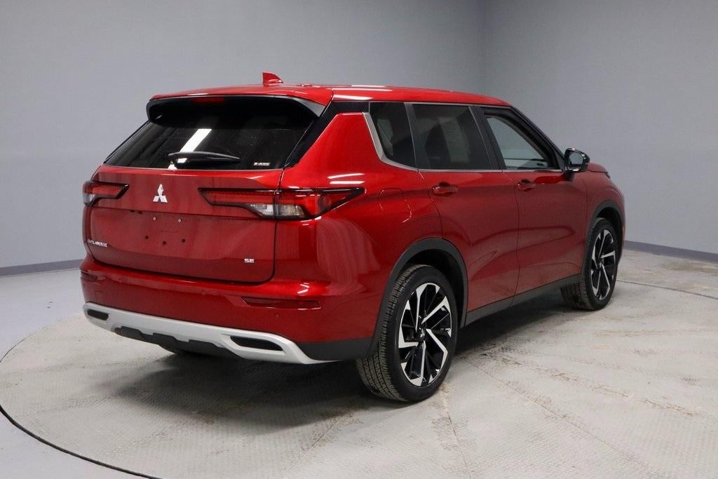 2024 Mitsubishi Outlander SE