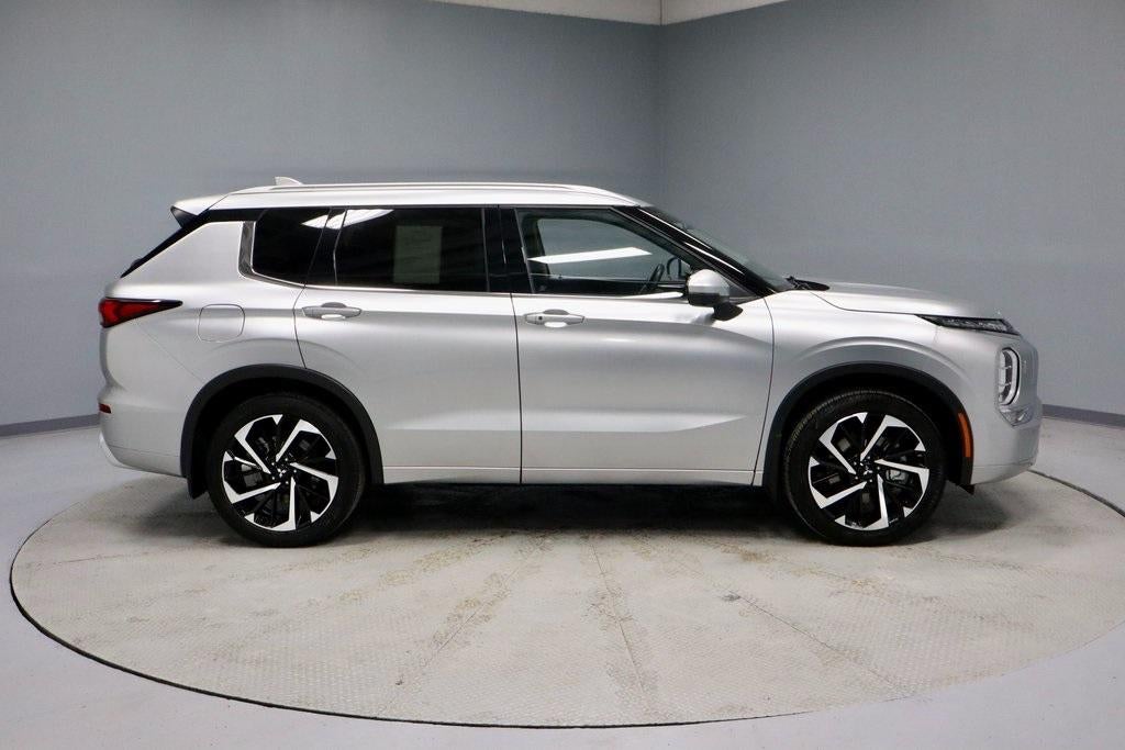 2024 Mitsubishi Outlander SEL
