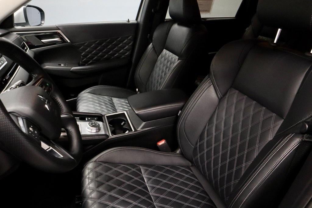 2024 Mitsubishi Outlander SEL