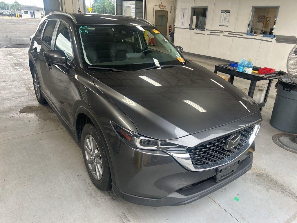 2023 Mazda CX-5 S Select Package Auto AWD's photo