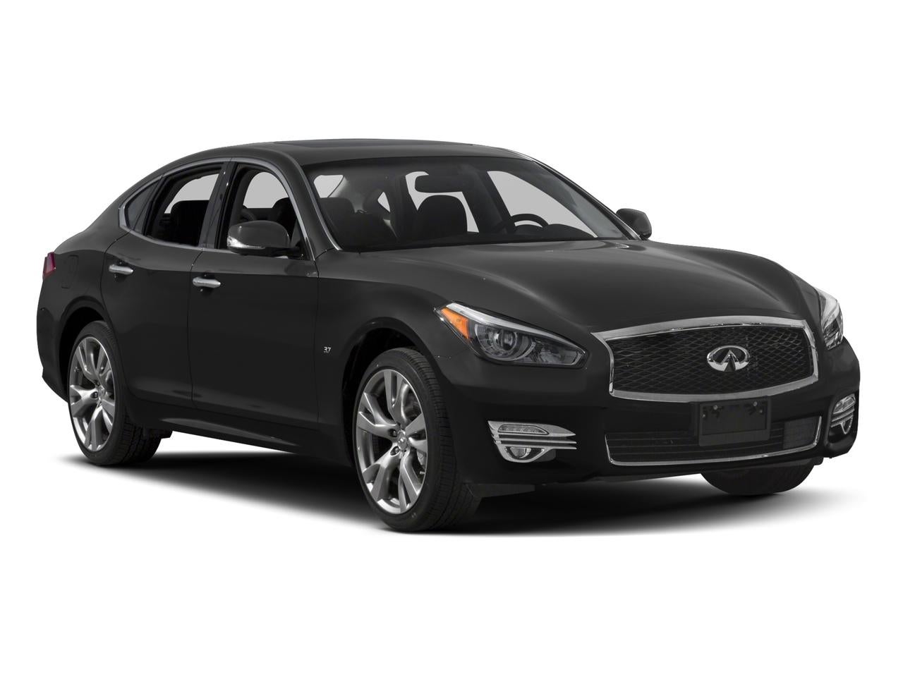 2017 INFINITI Q70 3.7X