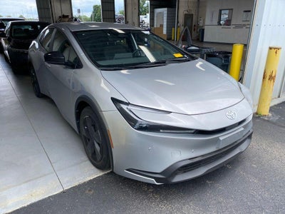 2025 Toyota Prius LE