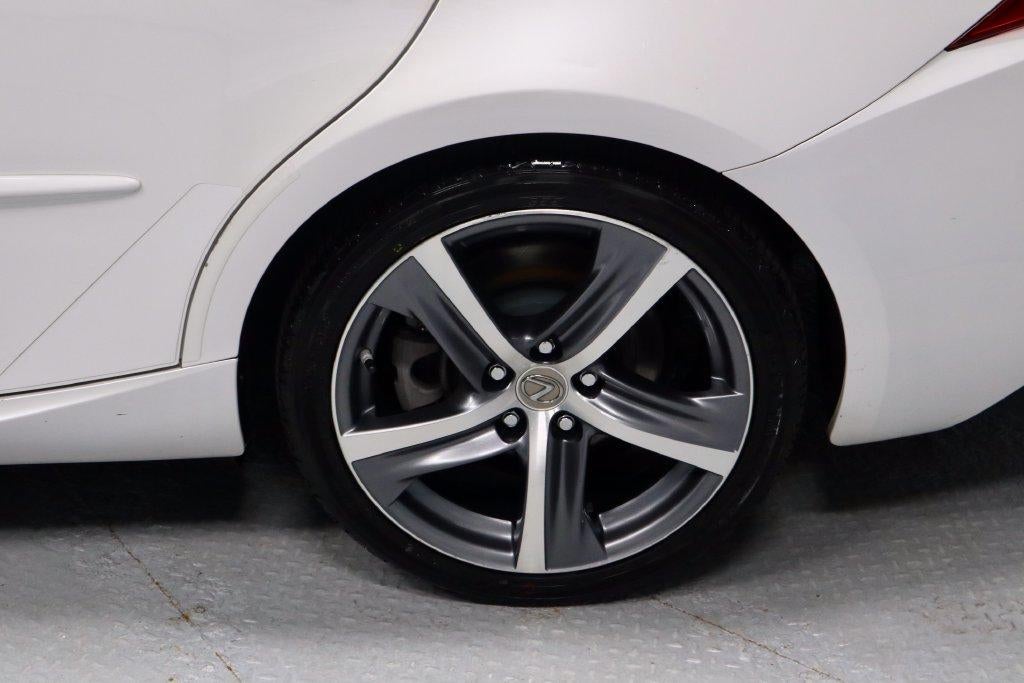 2019 Lexus IS 300 300