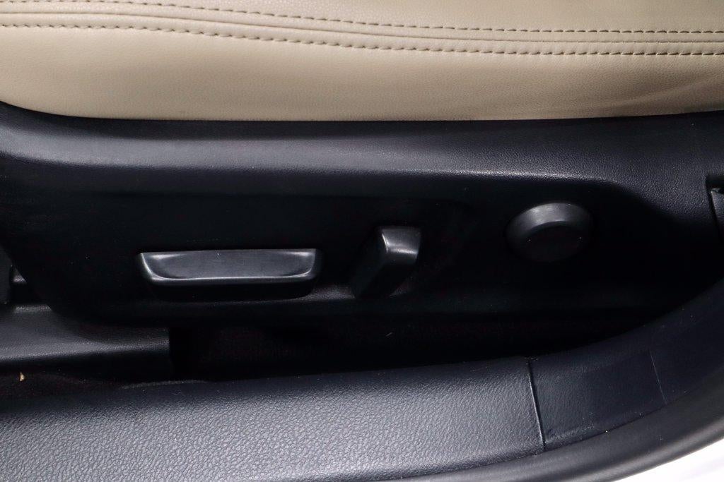 2019 Lexus IS 300 300