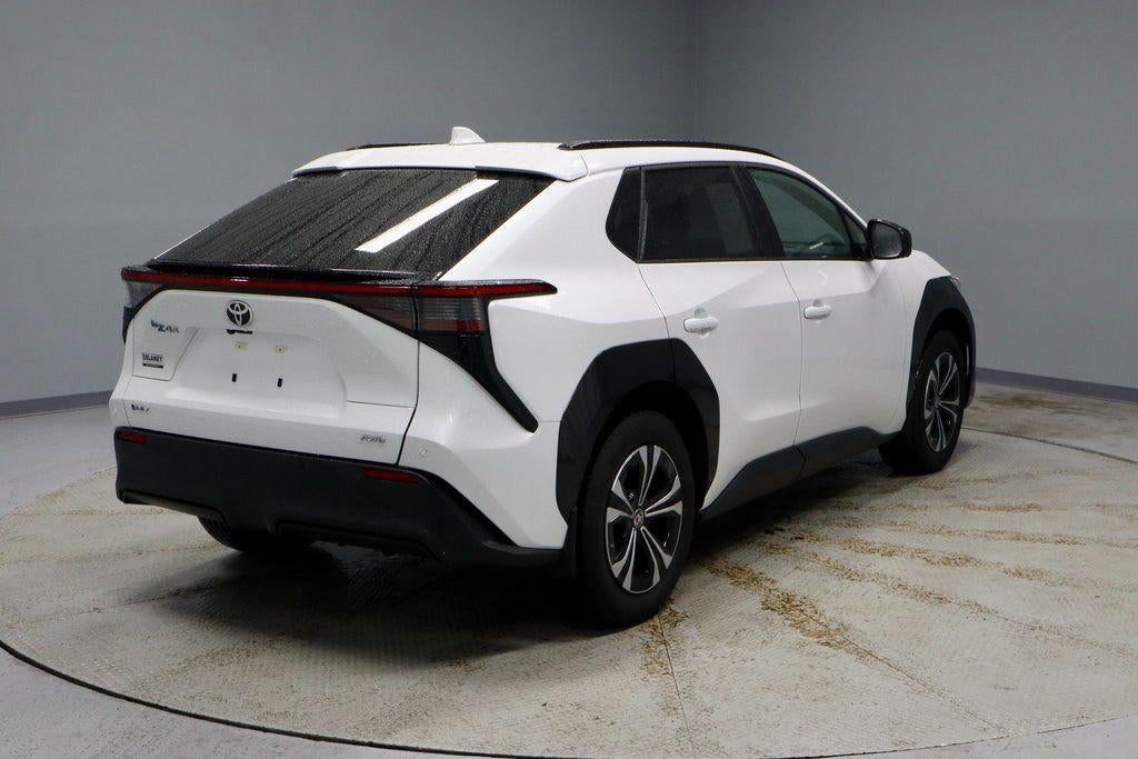 2024 Toyota bZ4X XLE