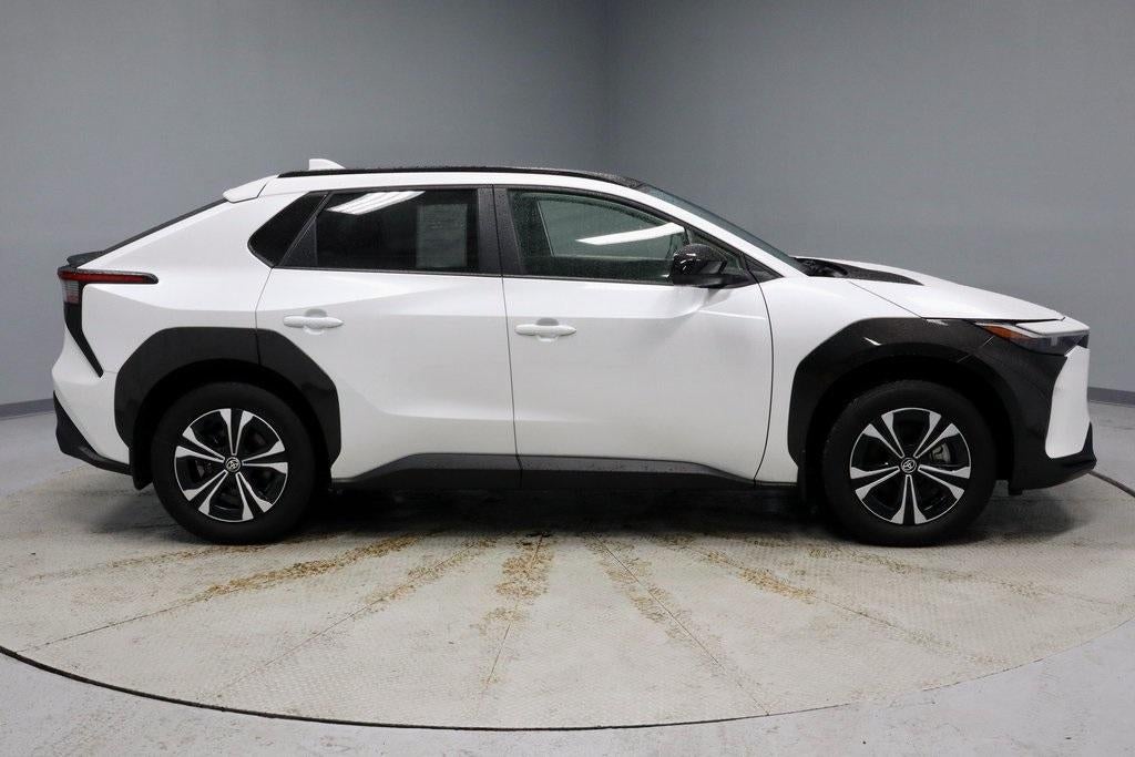2024 Toyota bZ4X XLE