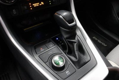 2020 Toyota RAV4 Limited