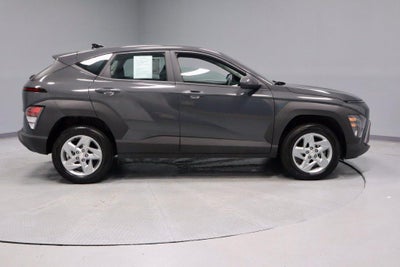 2024 Hyundai KONA SE