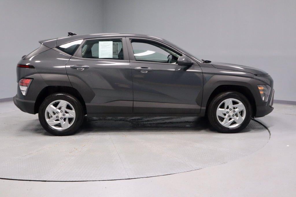 2024 Hyundai KONA SE