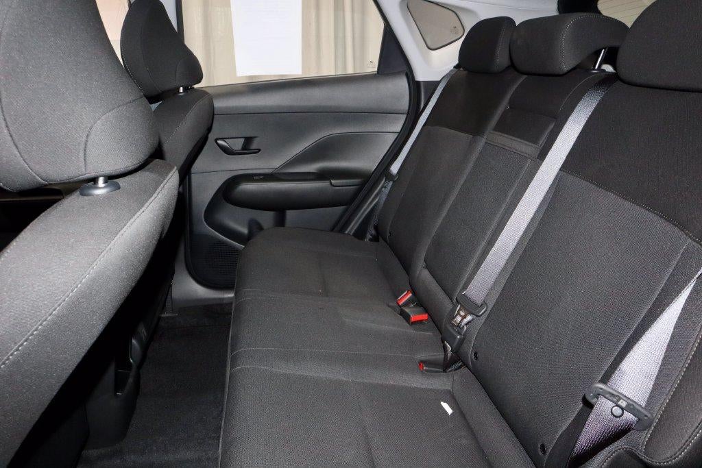 2024 Hyundai KONA SE
