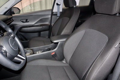 2024 Hyundai KONA SE