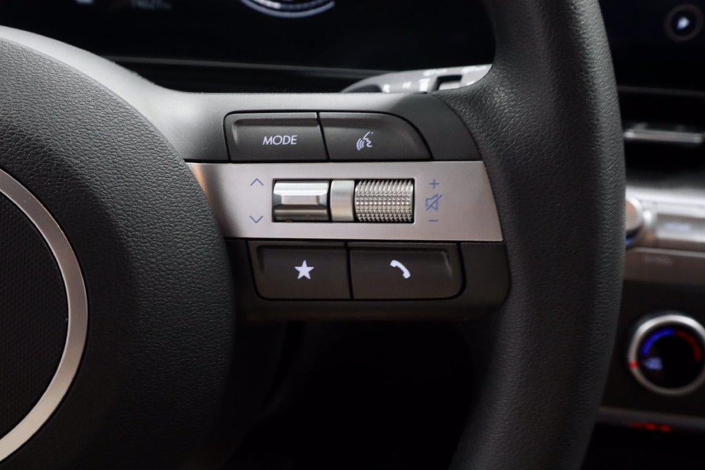 2024 Hyundai KONA SE