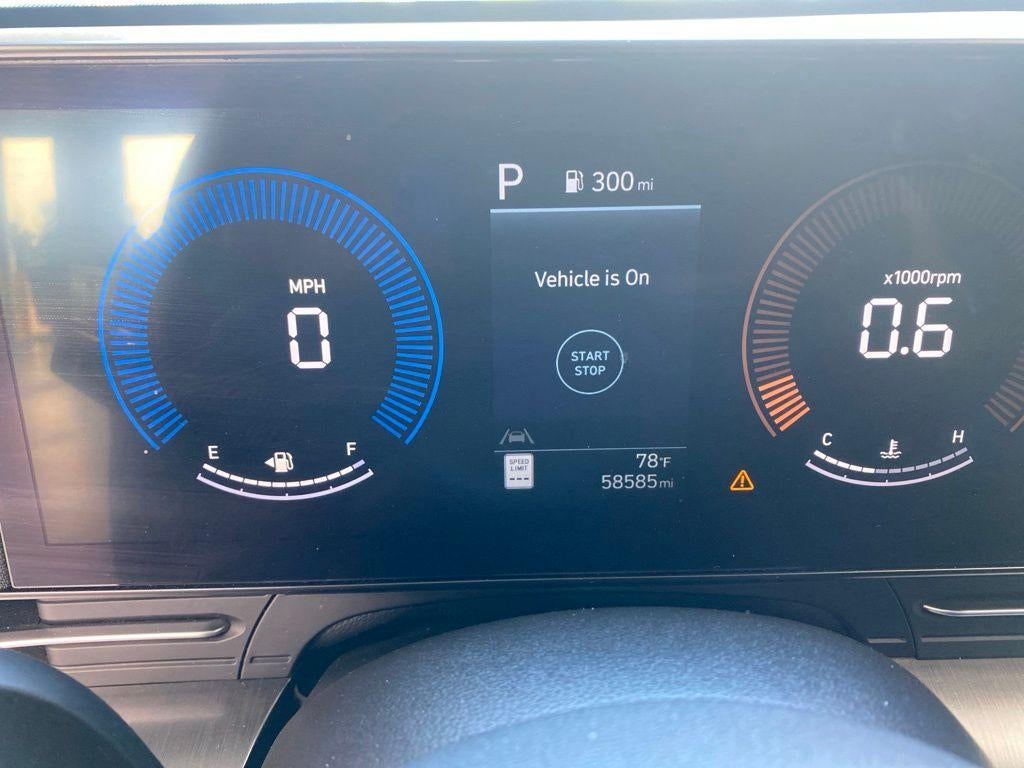 2024 Hyundai KONA SEL