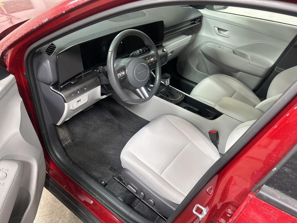 2025 Hyundai KONA SEL