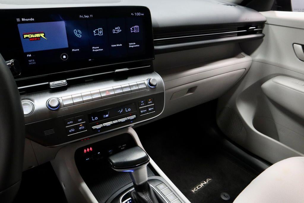 2024 Hyundai KONA SEL