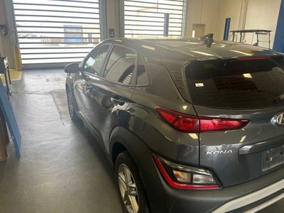 2022 Hyundai KONA SE