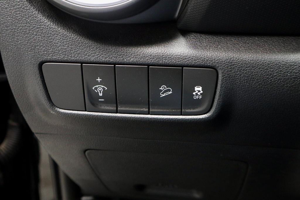 2023 Hyundai KONA SE