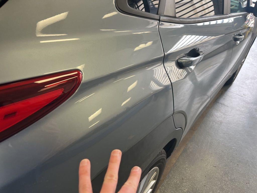 2021 Hyundai KONA SEL