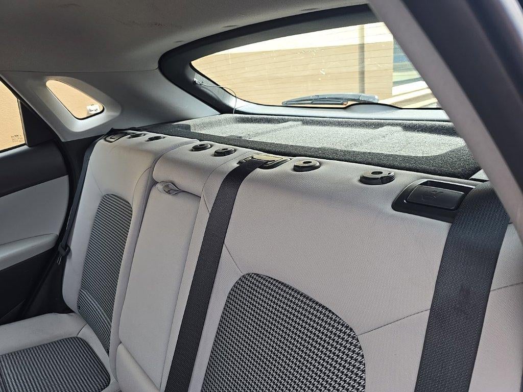 2023 Hyundai KONA SE