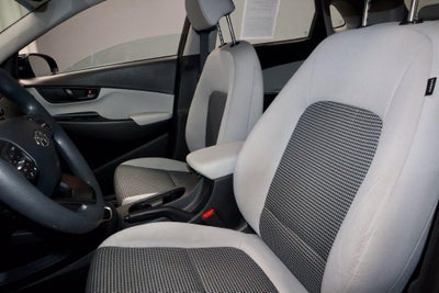 2023 Hyundai KONA SE