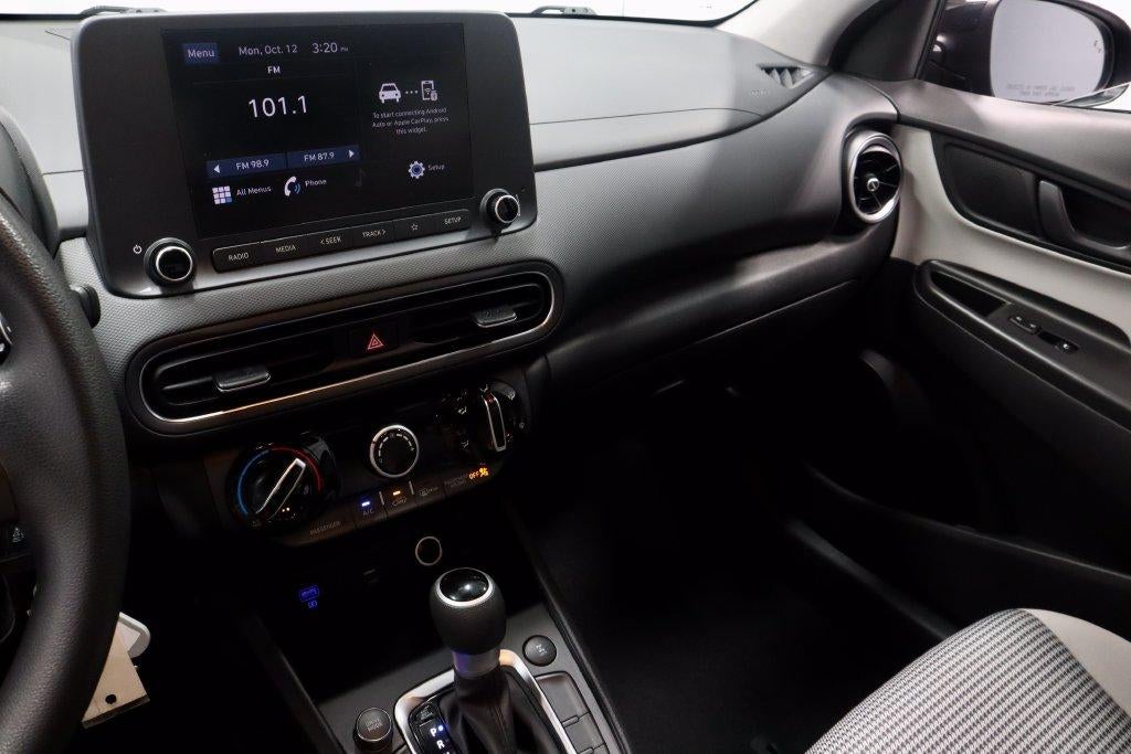 2023 Hyundai KONA SE