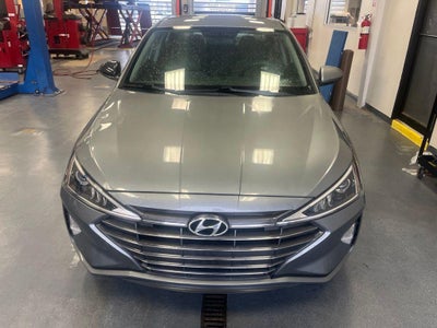 2019 Hyundai ELANTRA SE
