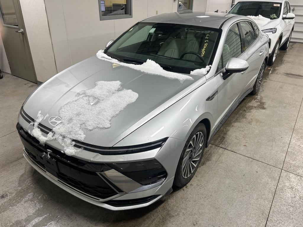 2025 Hyundai SONATA Hybrid SEL