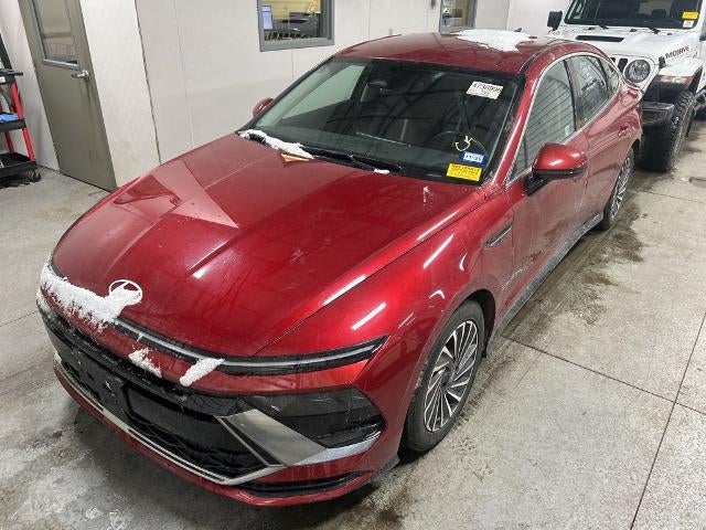 2025 Hyundai Sonata Hybrid