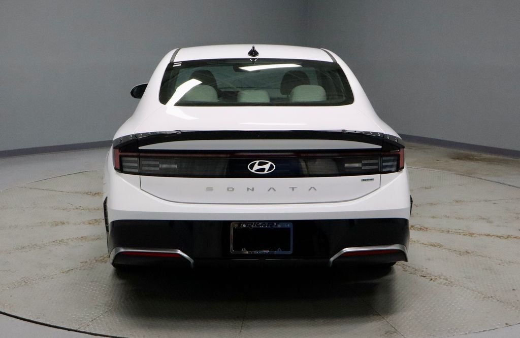 2025 Hyundai SONATA Hybrid SEL