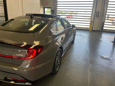 2023 Hyundai SONATA Hybrid Limited