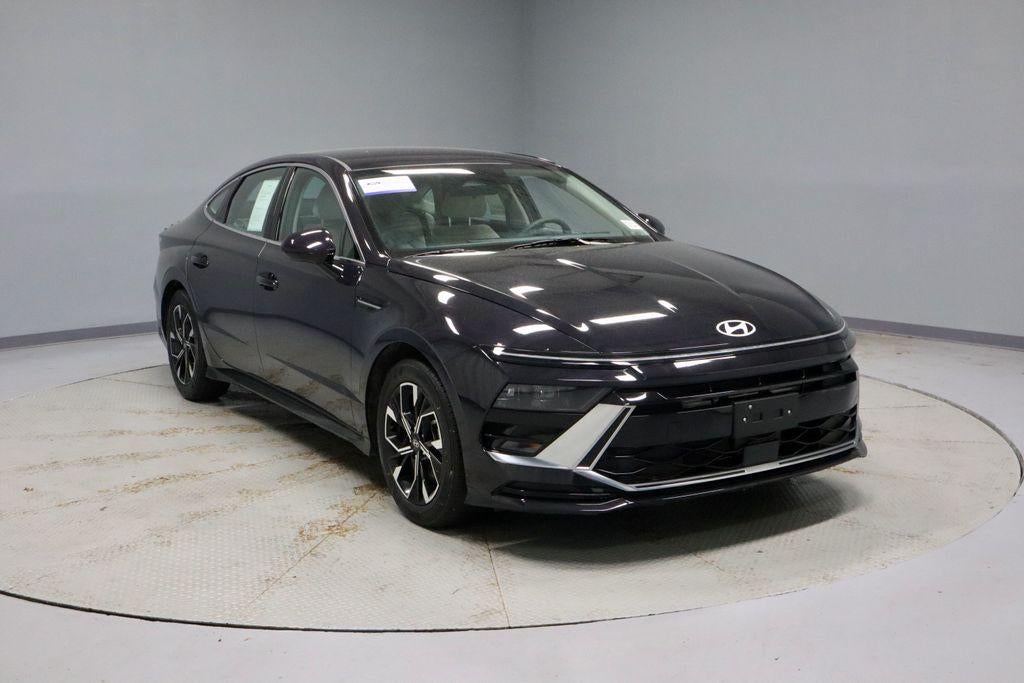 2025 Hyundai Sonata SEL's photo