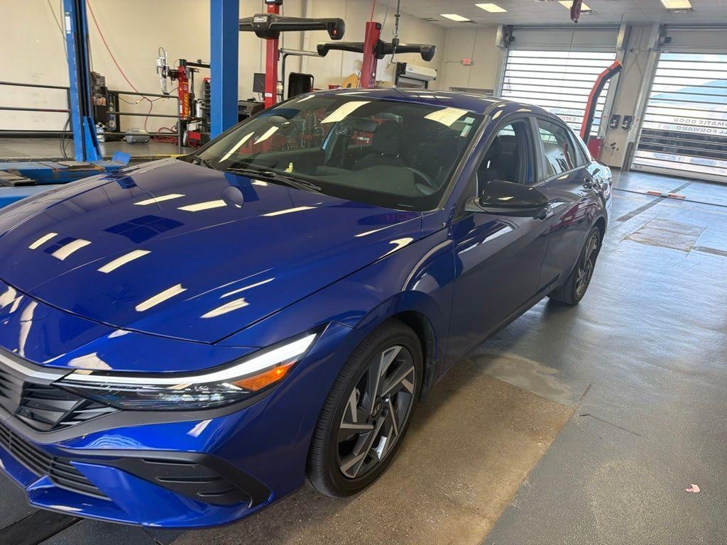 2025 Hyundai ELANTRA SEL Sport