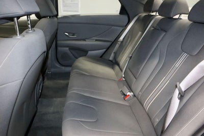 2025 Hyundai ELANTRA SEL Convenience