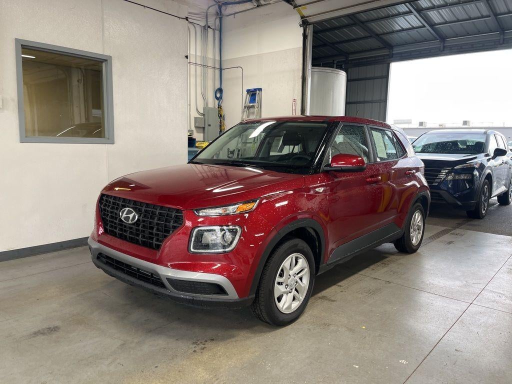 2025 Hyundai VENUE SE