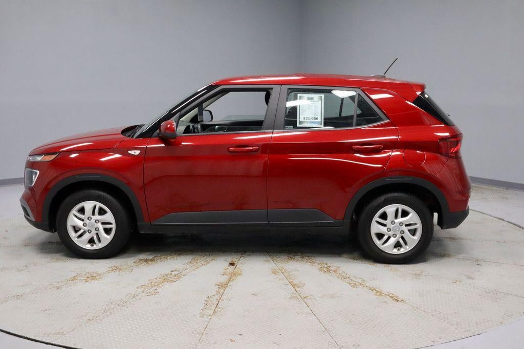 2025 Hyundai VENUE SE