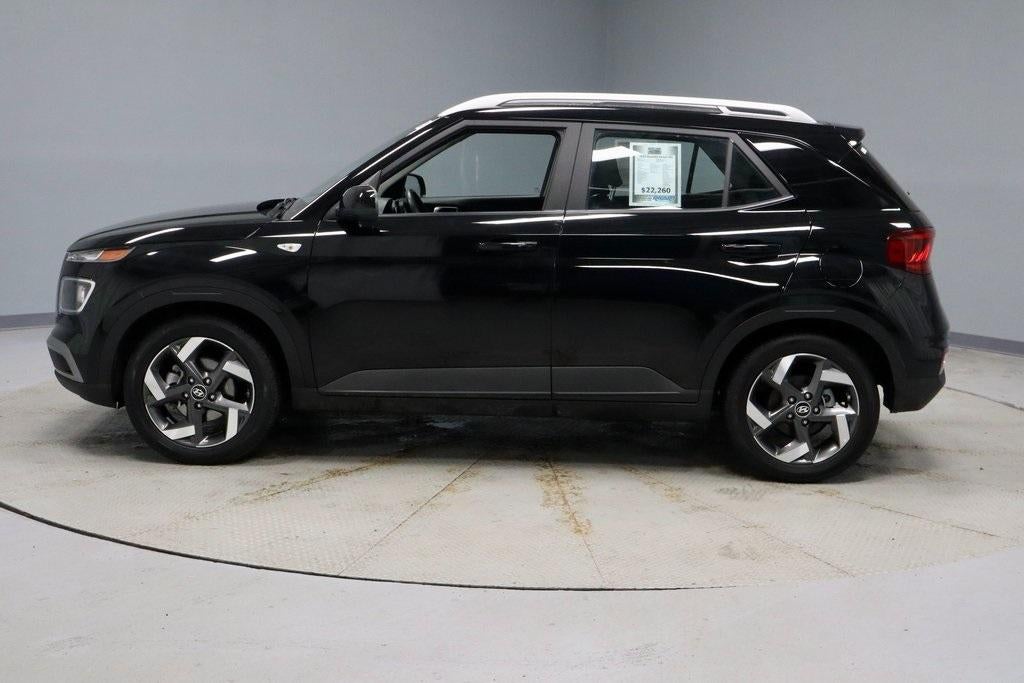 2025 Hyundai VENUE SEL