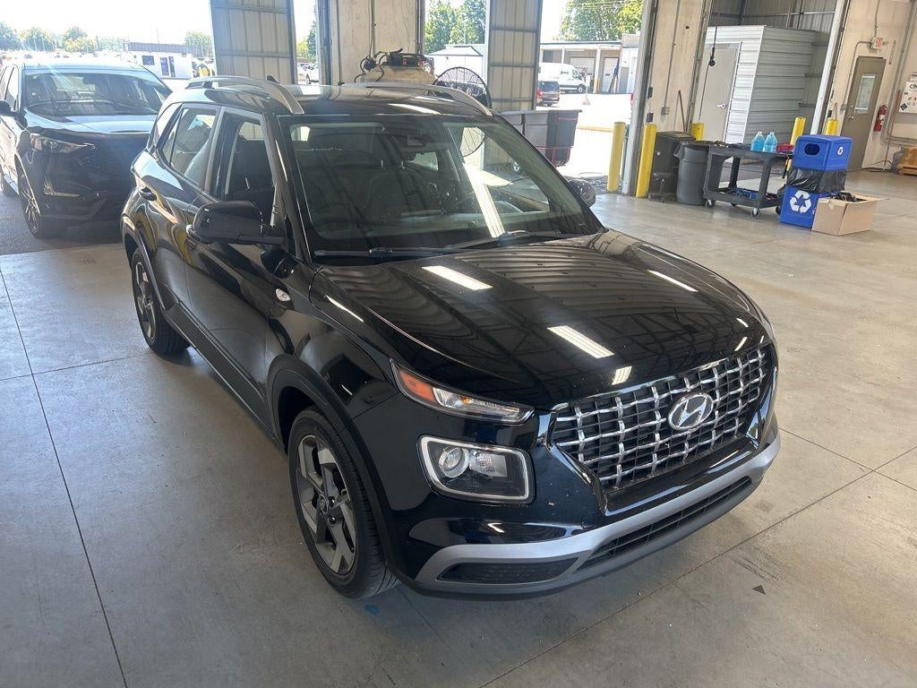 2021 Hyundai VENUE SEL
