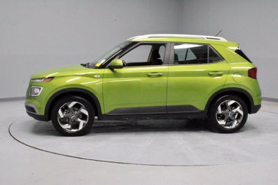 2024 Hyundai VENUE SEL