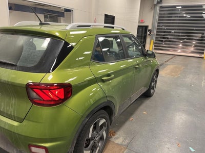 2024 Hyundai VENUE SEL