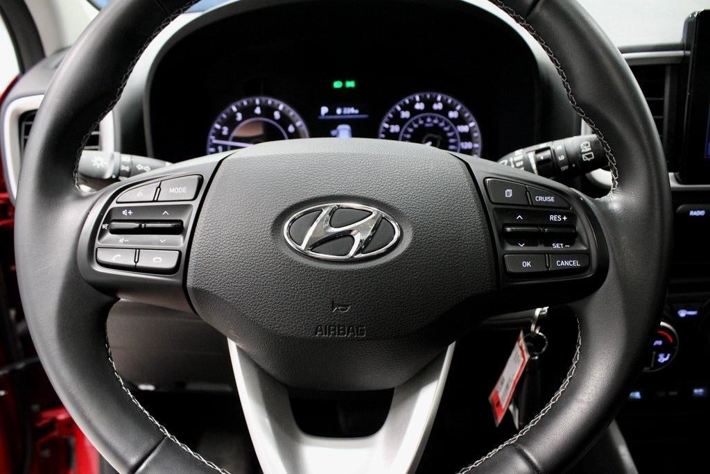 2022 Hyundai VENUE SEL