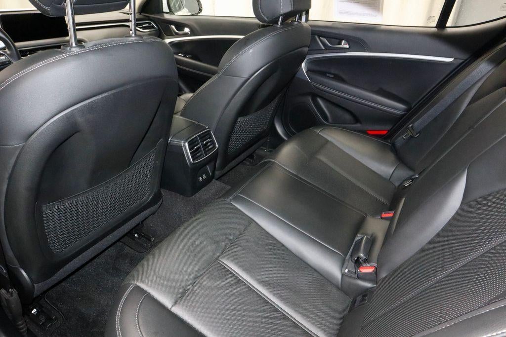 2024 Genesis G70 2.5T