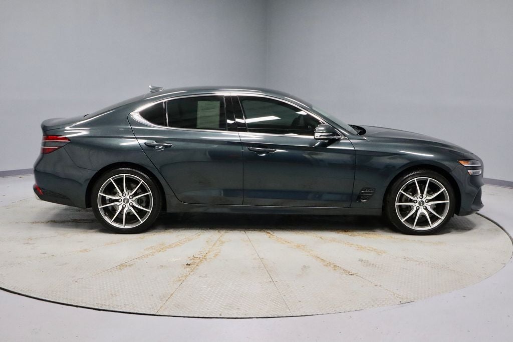 2023 Genesis G70 2.0T