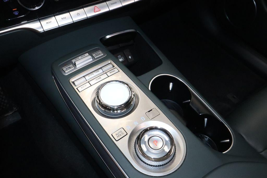 2023 Genesis GV70 2.5T Advanced