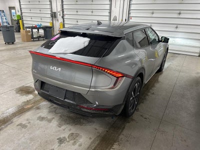 2022 Kia EV6 Wind