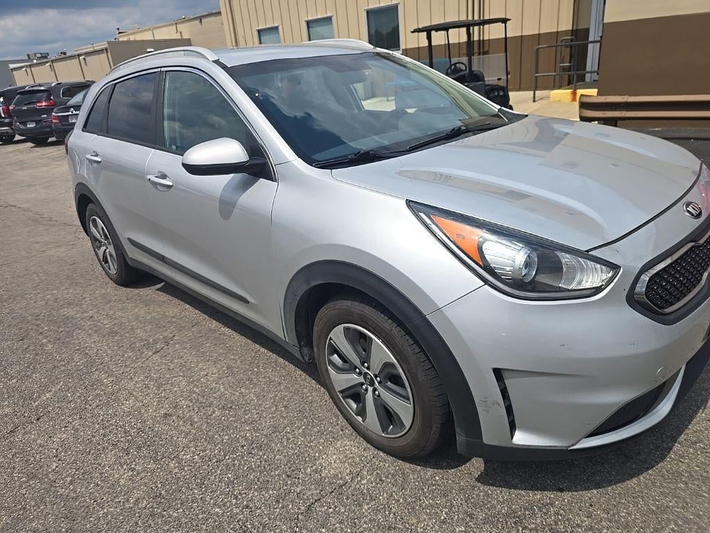 2017 Kia Niro LX