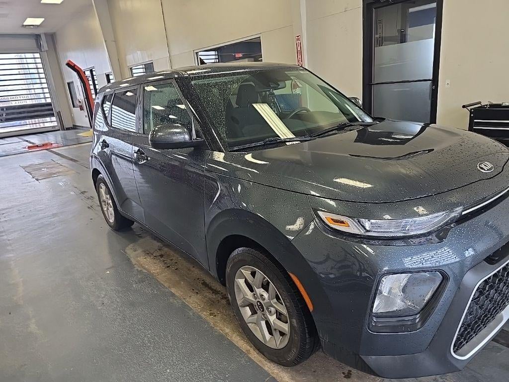 2020 Kia Soul 2.0L S IVT's photo